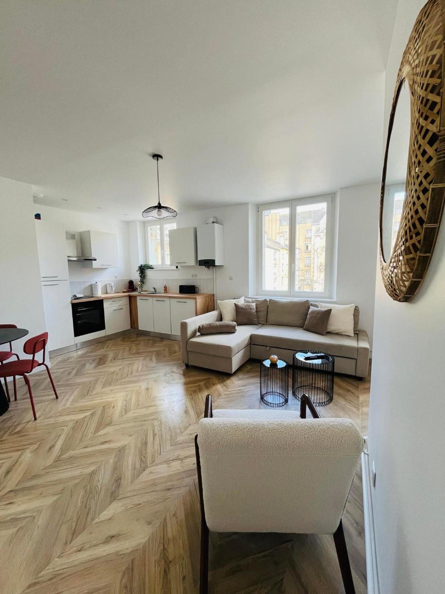 Appartement Cosy & Moderne 6 Personnes Centre Charleville-Mezieres - Ardennes Екстер'єр фото