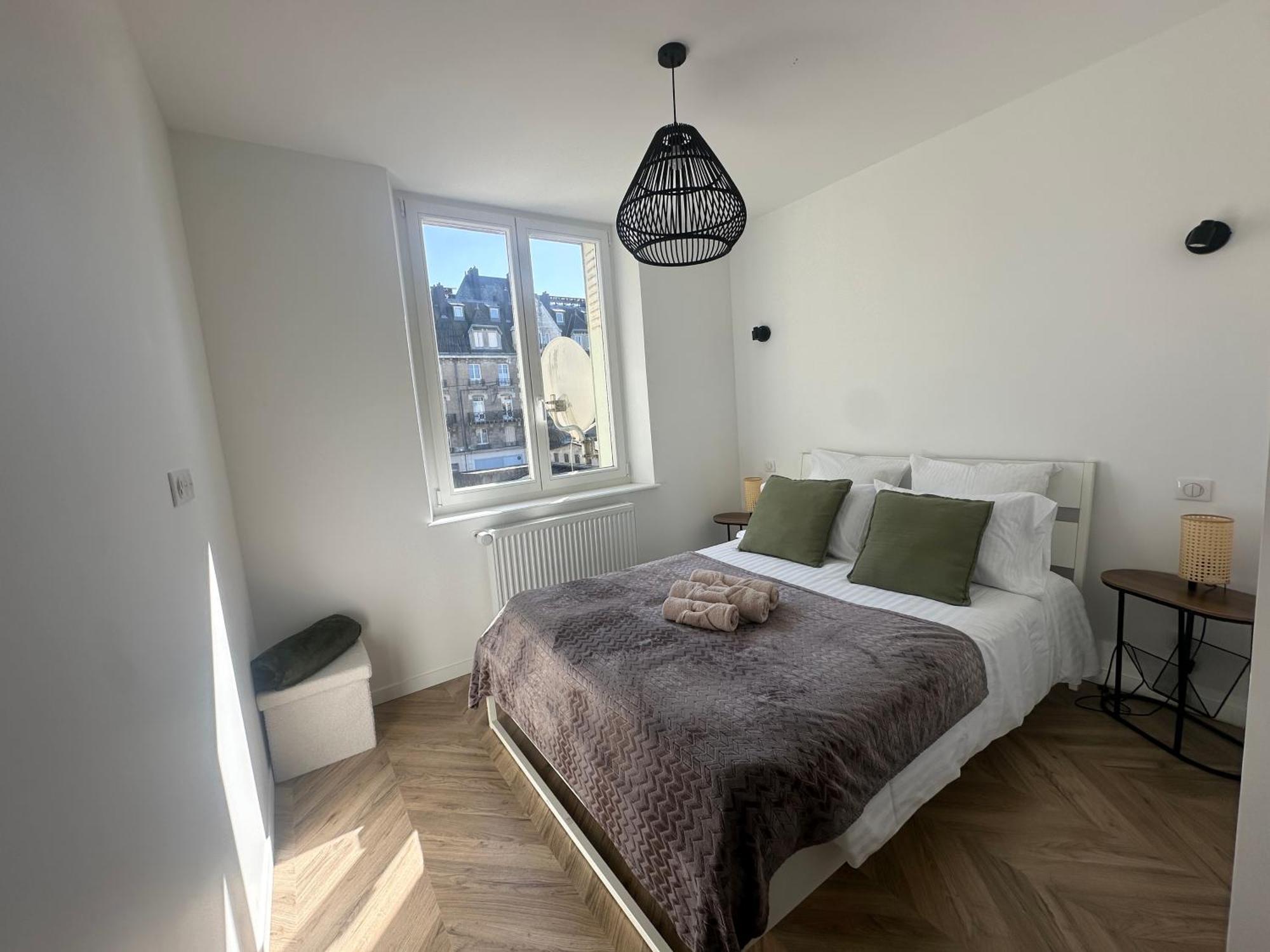 Appartement Cosy & Moderne 6 Personnes Centre Charleville-Mezieres - Ardennes Екстер'єр фото